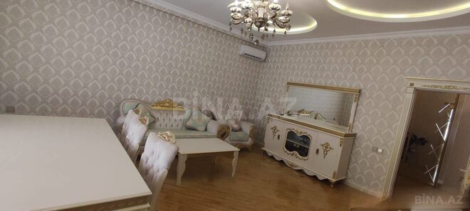 Satılır 2 otaqlı köhnə tikili 98 m², Şah İsmayıl Xətai m., photo 1 from 17
