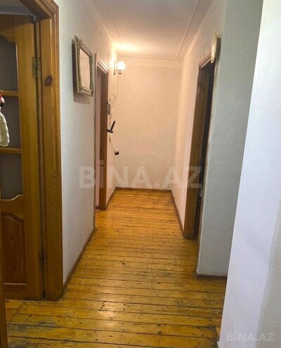 Продаётся 3-комн. вторичка 75 м², м. Нариман Нариманов, photo 9 from 13