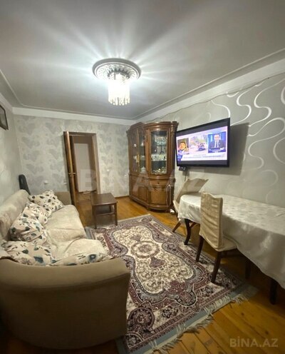 Продаётся 3-комн. вторичка 75 м², м. Нариман Нариманов, photo 1 from 13