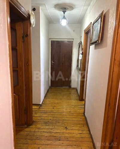 Продаётся 3-комн. вторичка 75 м², м. Нариман Нариманов, photo 3 from 13