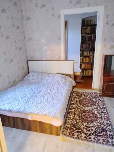 İcarəyə verilir 4 otaqlı köhnə tikili 80 m², Qara Qarayev m., photo 13 from 14