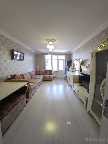 Satılır 3 otaqlı köhnə tikili 90 m², Bakıxanov q., photo 1 from 26