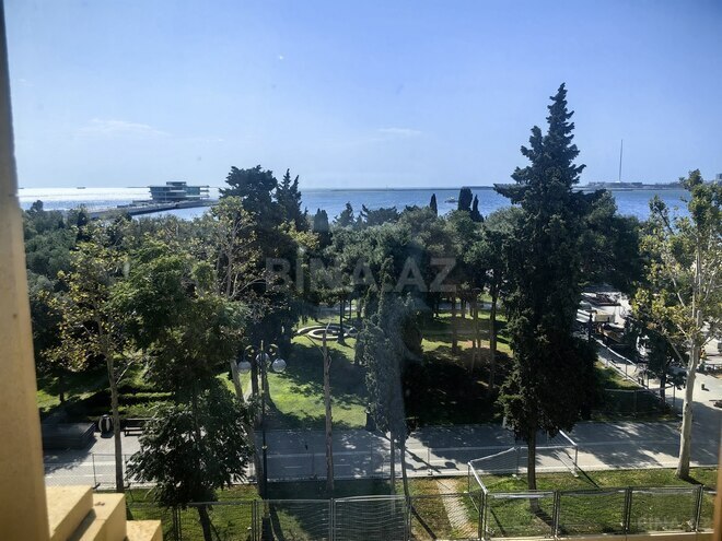 İcarəyə verilir 2 otaqlı köhnə tikili 70 m², Sahil m., photo 26 from 30