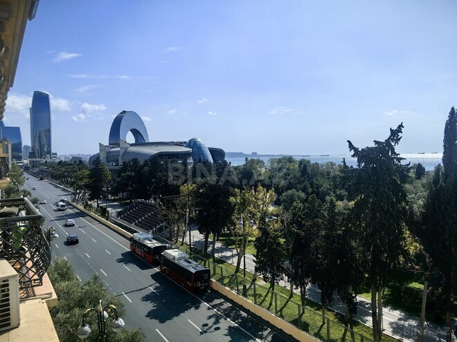 İcarəyə verilir 2 otaqlı köhnə tikili 70 m², Sahil m., photo 28 from 30