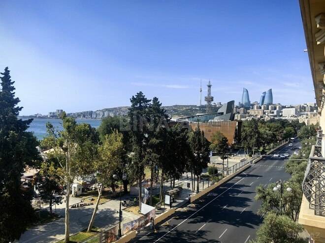İcarəyə verilir 2 otaqlı köhnə tikili 70 m², Sahil m., photo 5 from 30