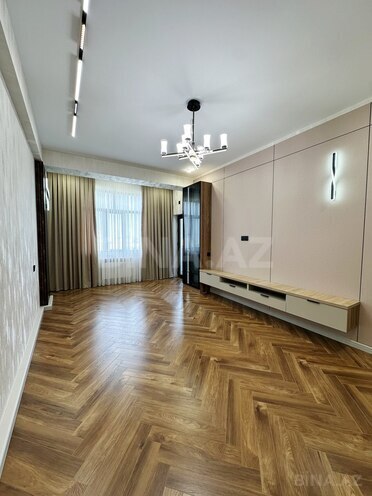 Продаётся 2-комн. новостройка 72 м², м. Халглар Достлугу, photo 1 from 17