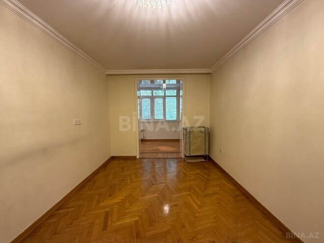 İcarəyə verilir 5 otaqlı köhnə tikili 175 m², Nərimanov r., photo 21 from 26