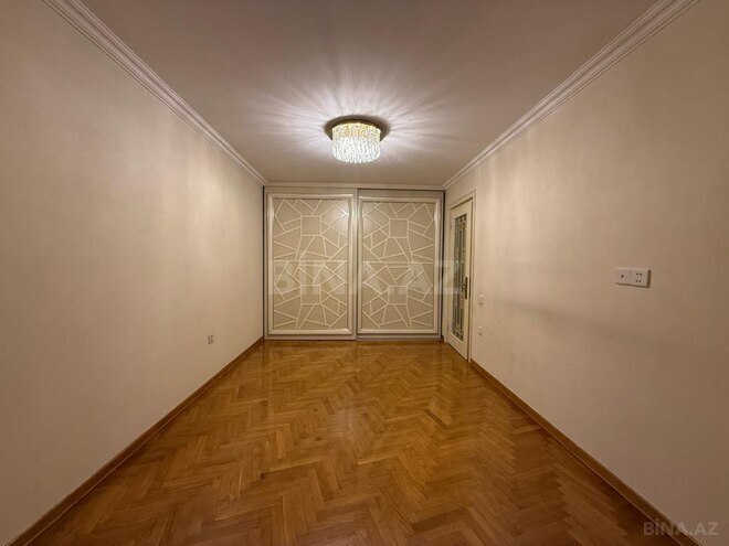 İcarəyə verilir 5 otaqlı köhnə tikili 175 m², Nərimanov r., photo 10 from 26