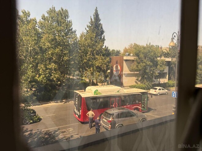 İcarəyə verilir 5 otaqlı köhnə tikili 175 m², Nərimanov r., photo 24 from 26