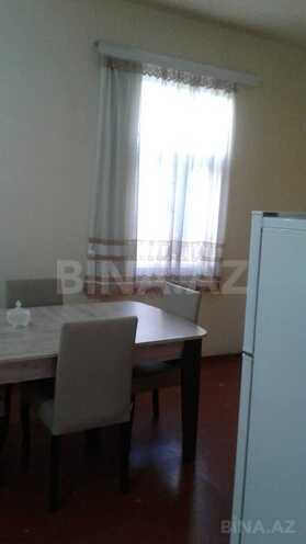 Продаётся 2-комн. вторичка 70 м², м. 28 мая, photo 1 from 9