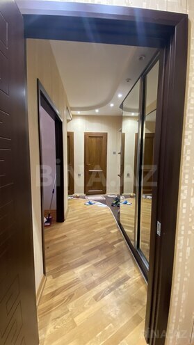 Сдаётся 3-комн. новостройка 83 м², м. Ази Асланов, photo 1 from 23