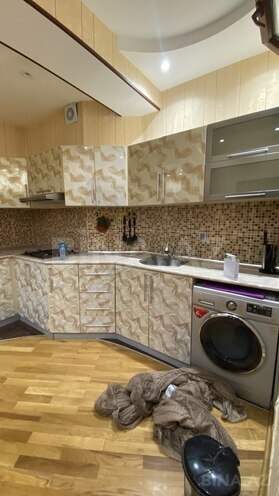 Сдаётся 3-комн. новостройка 83 м², м. Ази Асланов, photo 8 from 23