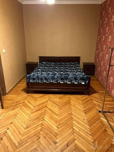 Сдаётся 4-комн. вторичка 110 м², м. Элмляр Академиясы, photo 8 from 15