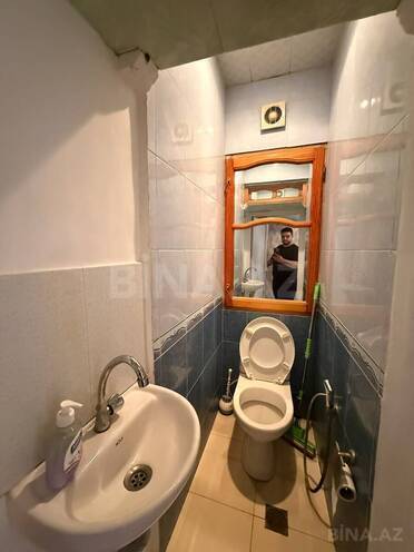 Satılır 2 otaqlı köhnə tikili 45 m², Xalqlar Dostluğu m., photo 9 from 10