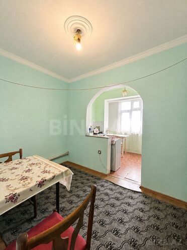 Satılır 2 otaqlı köhnə tikili 60 m², İnşaatçılar m., photo 9 from 13