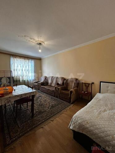 Satılır 2 otaqlı köhnə tikili 60 m², İnşaatçılar m., photo 4 from 13
