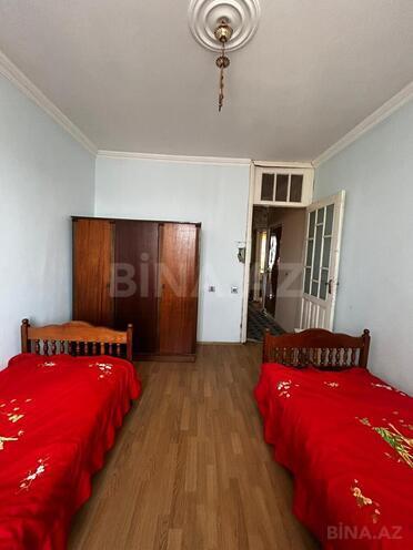Satılır 2 otaqlı köhnə tikili 60 m², İnşaatçılar m., photo 5 from 13