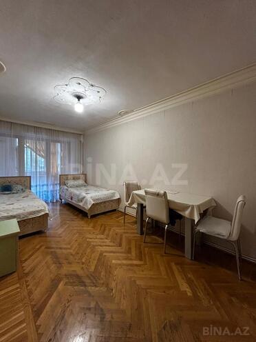 Satılır 3 otaqlı köhnə tikili 95 m², Elmlər Akademiyası m., photo 20 from 26