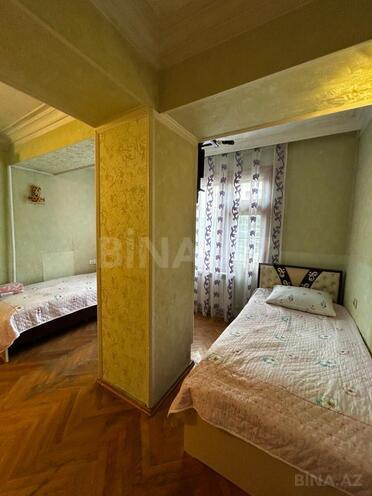 Продаётся 3-комн. вторичка 95 м², м. Иншаатчылар, photo 20 from 26