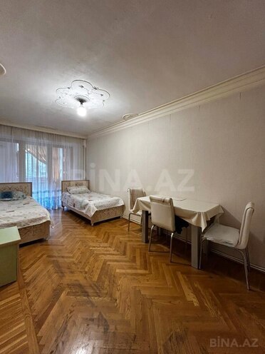 Продаётся 3-комн. вторичка 95 м², м. Иншаатчылар, photo 18 from 26