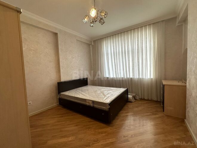 Сдаётся 3-комн. новостройка 130 м², м. Иншаатчылар, photo 14 from 31