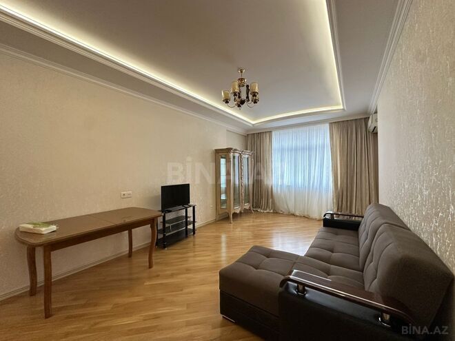Сдаётся 3-комн. новостройка 130 м², м. Иншаатчылар, photo 4 from 31