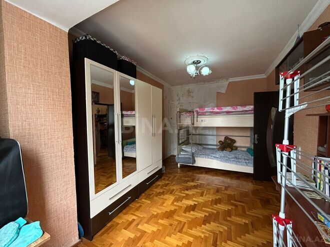 Продаётся 3-комн. вторичка 90 м², м. 8 ноября, photo 14 from 19