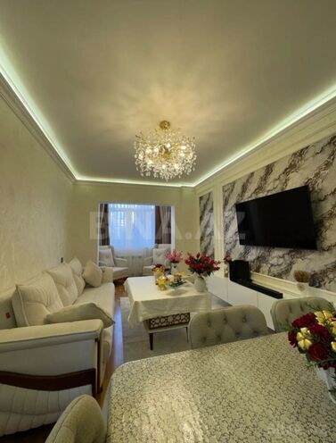 Продаётся 3-комн. вторичка 90 м², м. Насими, photo 1 from 13