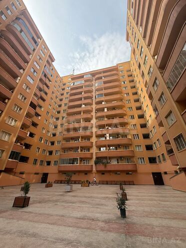 Продаётся 3-комн. новостройка 120 м², пос. Бакиханова, photo 1 from 17