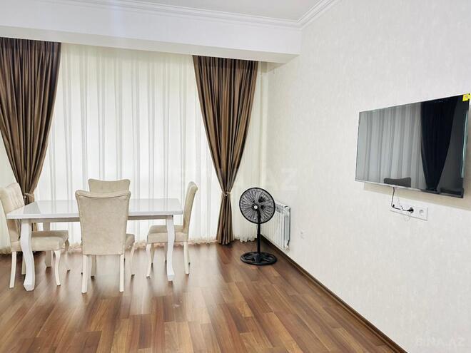 Сдаётся 2-комн. новостройка 70 м², м. 20 января, photo 3 from 8