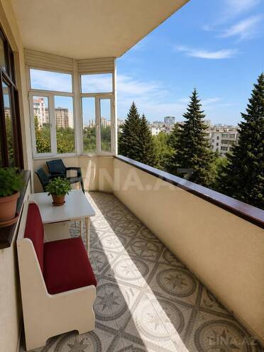 Продаётся 3-комн. вторичка 115 м², м. 20 января, photo 9 from 11