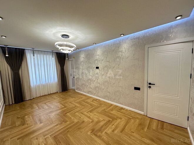Satılır 3 otaqlı köhnə tikili 60 m², Xalqlar Dostluğu m., photo 3 from 17