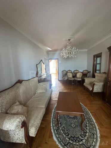 İcarəyə verilir 3 otaqlı yeni tikili 90 m², Gənclik m., photo 3 from 13