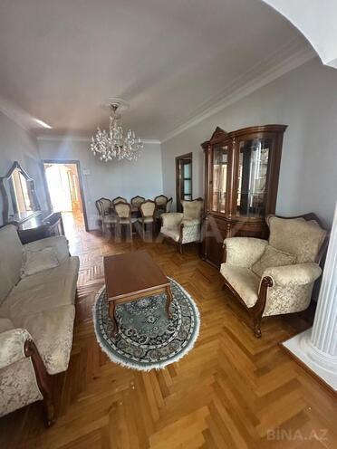 İcarəyə verilir 3 otaqlı yeni tikili 90 m², Gənclik m., photo 1 from 13