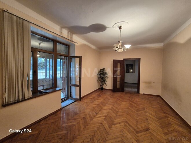 Satılır 3 otaqlı köhnə tikili 80 m², Nizami m., photo 4 from 12