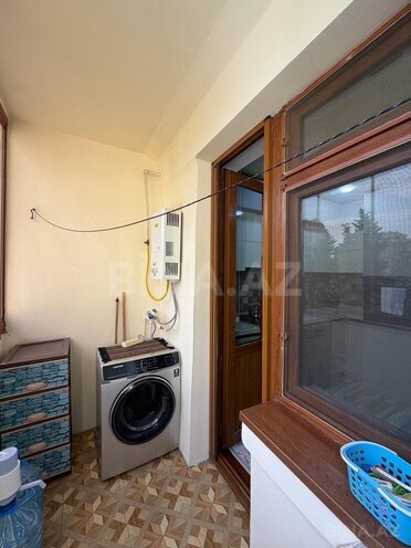 Satılır 3 otaqlı köhnə tikili 85 m², Bakıxanov q., photo 17 from 18