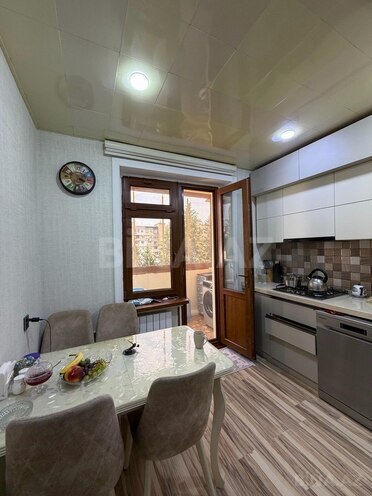 Satılır 3 otaqlı köhnə tikili 85 m², Bakıxanov q., photo 13 from 18