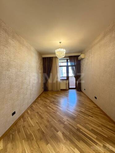 Satılır 4 otaqlı yeni tikili 245 m², 28 May m., photo 11 from 31