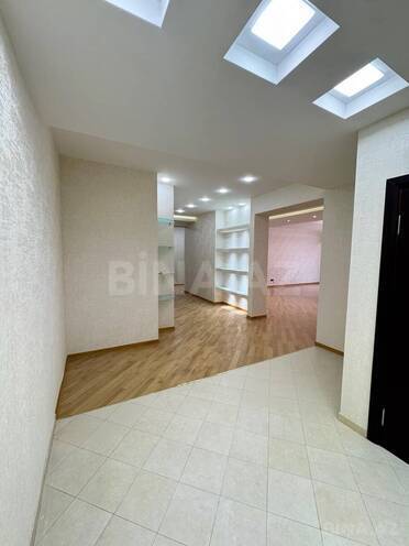 Satılır 4 otaqlı yeni tikili 245 m², 28 May m., photo 23 from 31