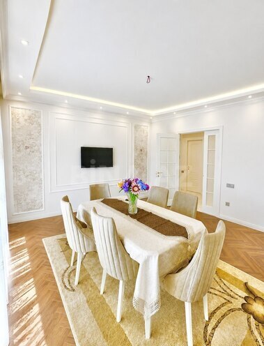 Продаётся 3-комн. новостройка 106 м², м. Кара Караев, photo 4 from 18