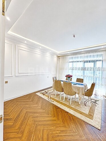 Продаётся 3-комн. новостройка 106 м², м. Кара Караев, photo 1 from 18