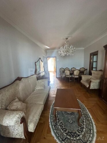Сдаётся 3-комн. вторичка 100 м², м. Гянджлик, photo 1 from 12