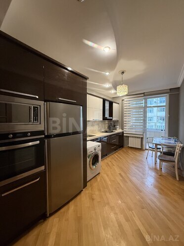Сдаётся 3-комн. новостройка 140 м², м. Нариман Нариманов, photo 17 from 25