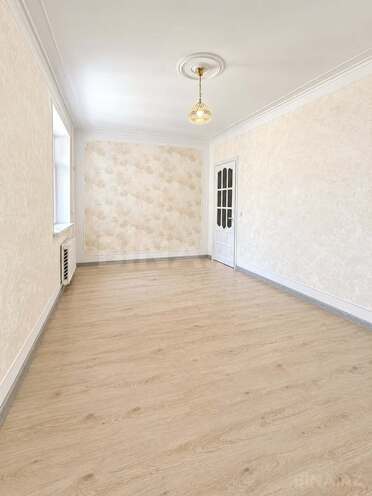 Satılır 2 otaqlı köhnə tikili 50 m², Qaraçuxur q., photo 3 from 10