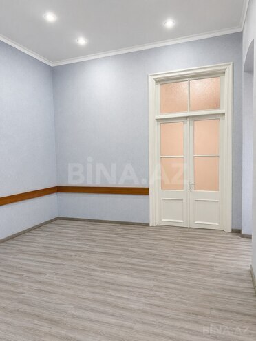 Продаётся 2-комн. офис 75 м², м. Ичеришехер, photo 3 from 8