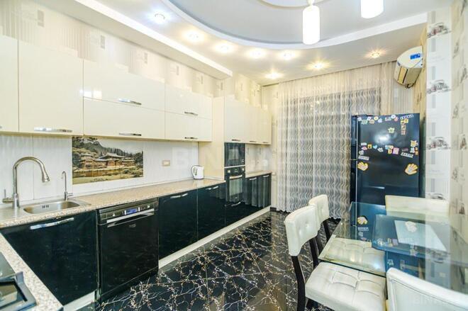 Satılır 4 otaqlı yeni tikili 176 m², Sahil m., photo 18 from 32