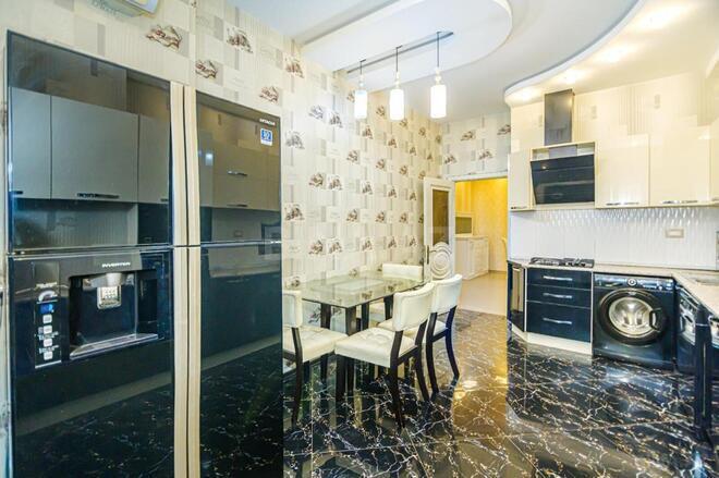 Satılır 4 otaqlı yeni tikili 176 m², Sahil m., photo 20 from 32