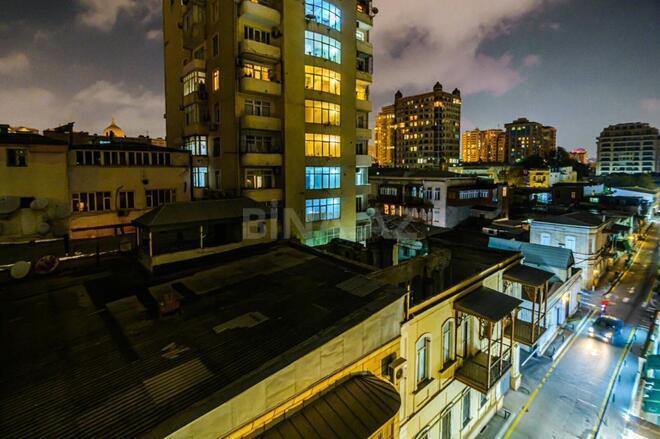 Satılır 4 otaqlı yeni tikili 176 m², Sahil m., photo 30 from 32