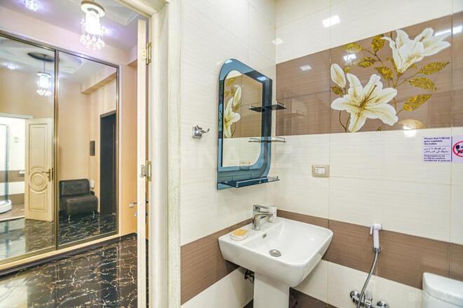 Satılır 4 otaqlı yeni tikili 176 m², Sahil m., photo 24 from 32