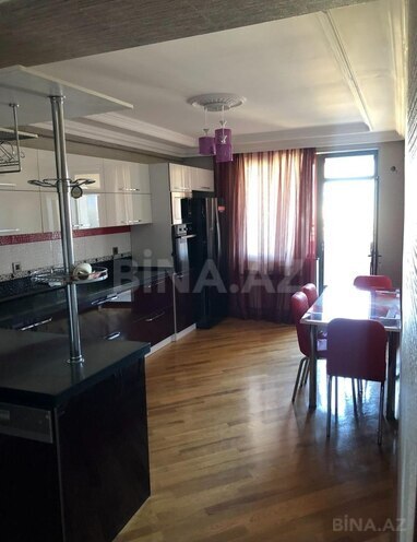 Сдаётся 3-комн. новостройка 154 м², м. Нариман Нариманов, photo 13 from 18